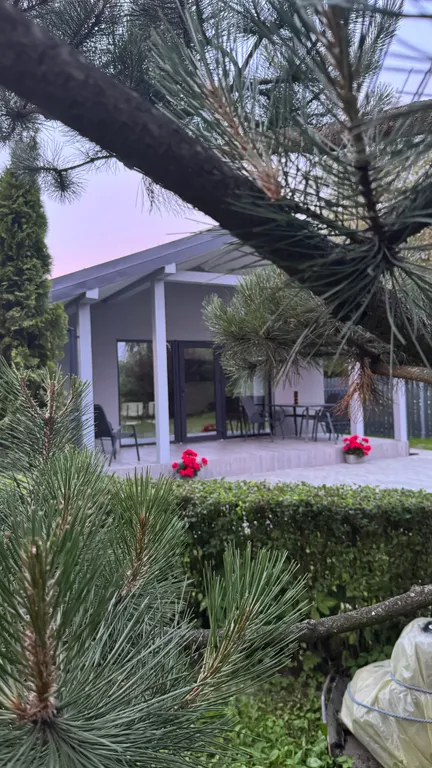 Уютный домик с террасой