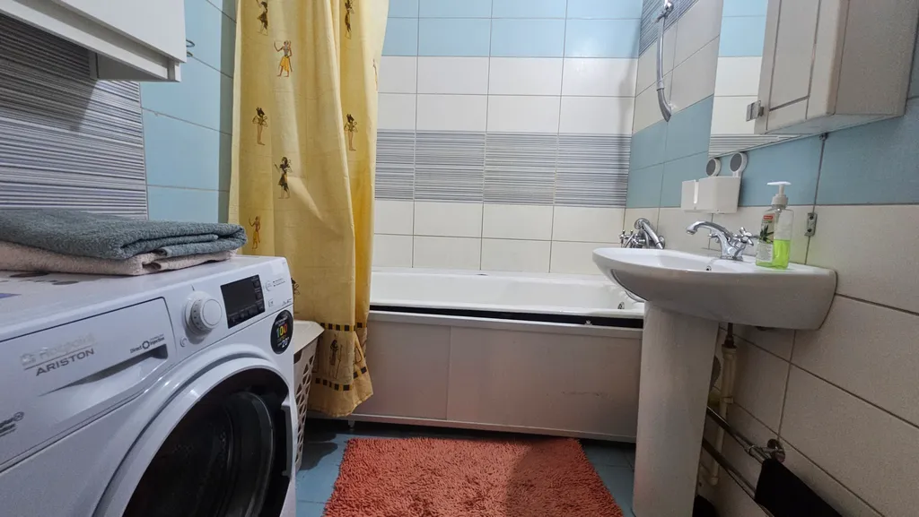 Большая трехкомнатная квартира