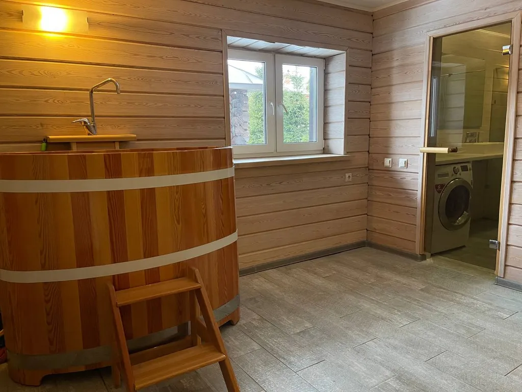 Уютный загородный дом с баней и бассейном