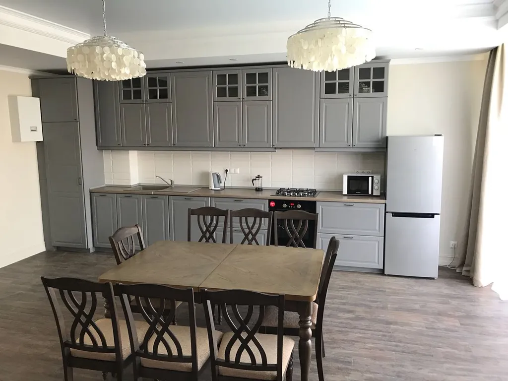 Двухуровневые апартаменты Мандарин парк