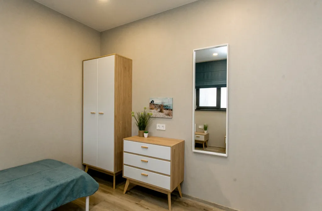 Коттедж с теплым бассейном и банным комплексом, недалеко от моря