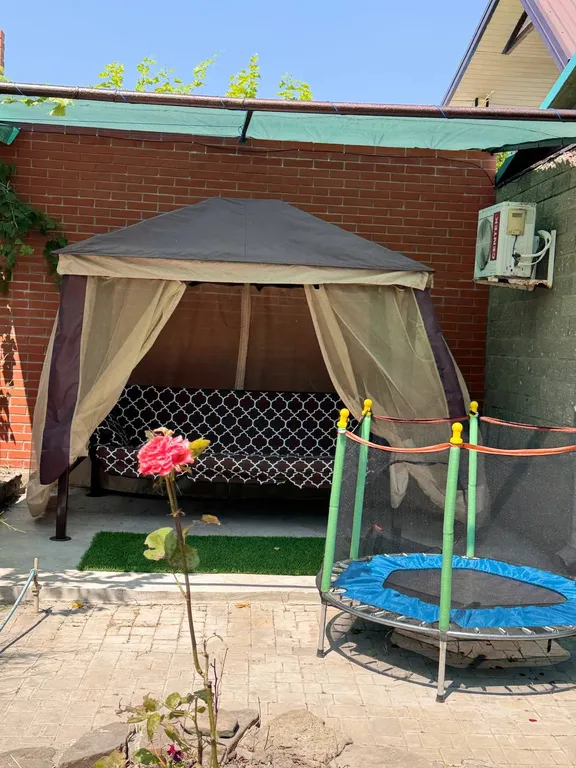 Уютный номер с верандой и видом на море