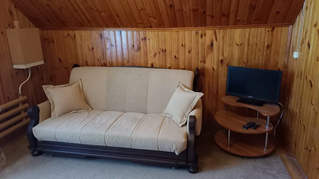 6-комнатный Дом