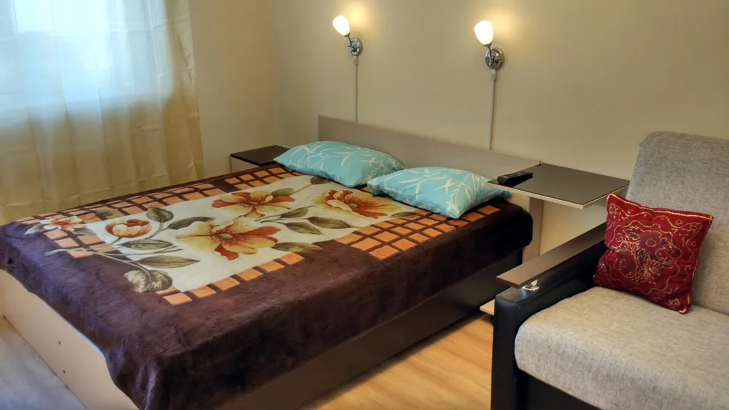 Уютная квартира, не студия, есть почти всё