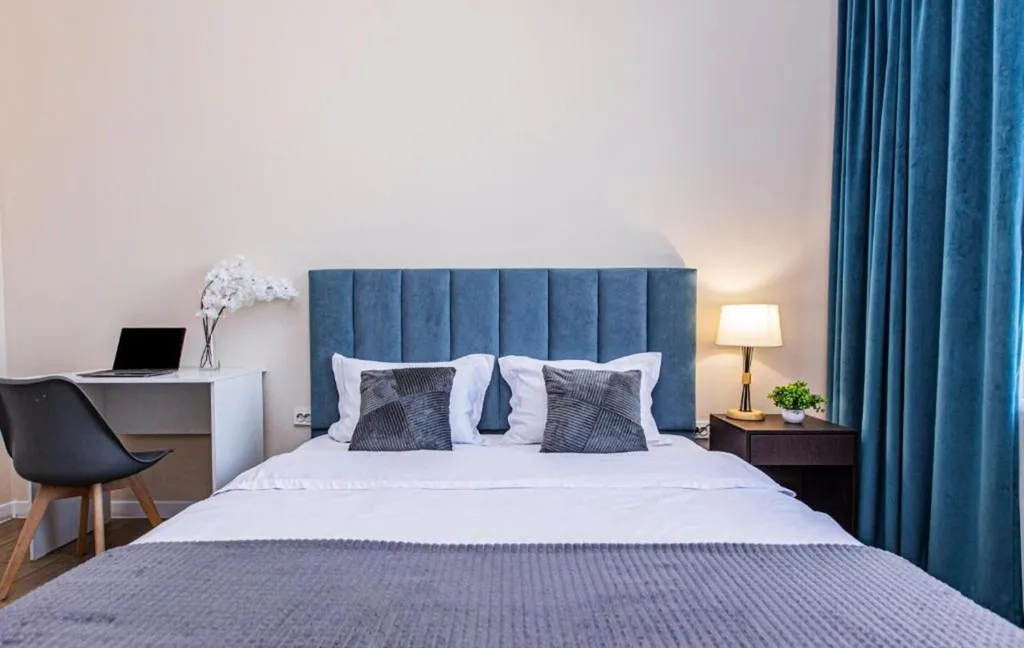 3-ком квартира Bayhouse около ТРЦ MEGA Alma-Ata для 6-х гостей