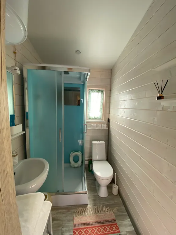 Коттедж Коттедж Тепло и уютно вблизи леса — Раково