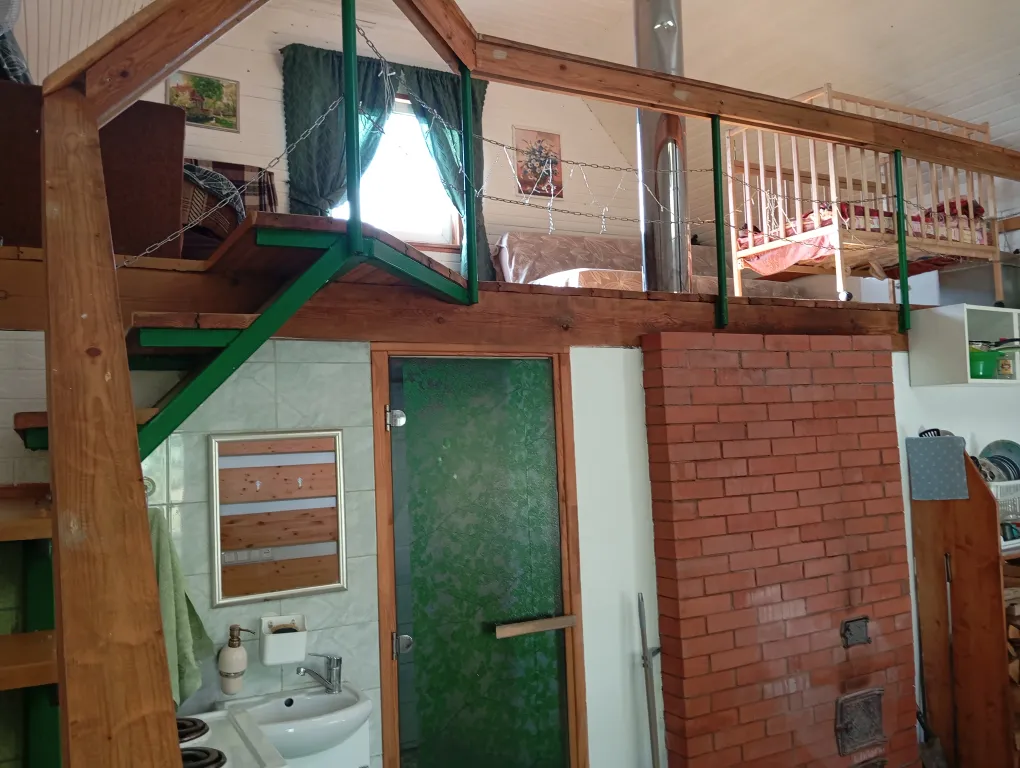 Дом-купе у реки