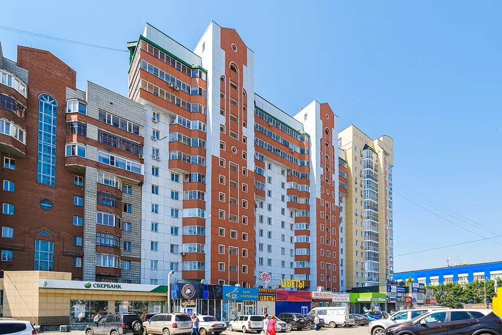 Квартира Трёхкомнатная с изолированными комнатами географический центр города — Новосибирск