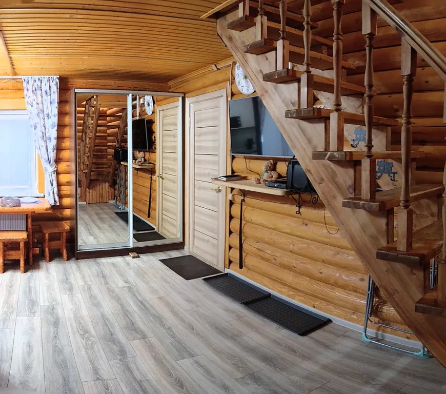 Дом Прованс в лесу