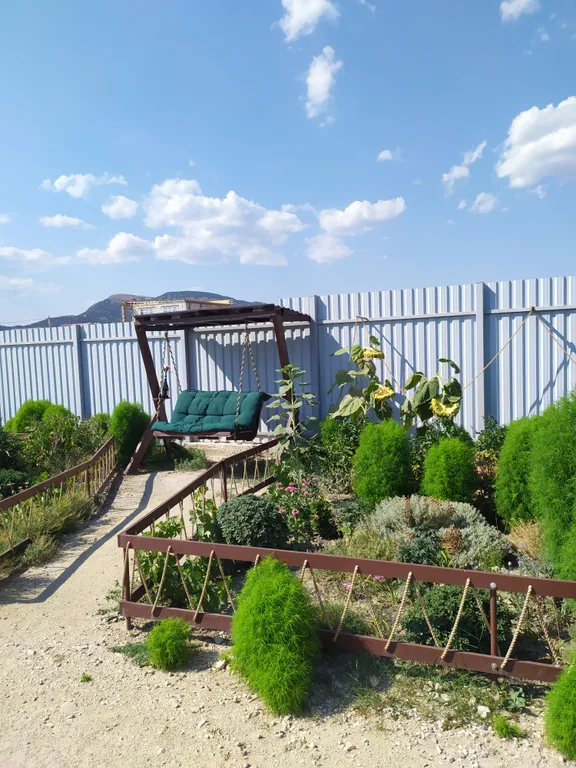 Уютный загородный дом в тихом месте