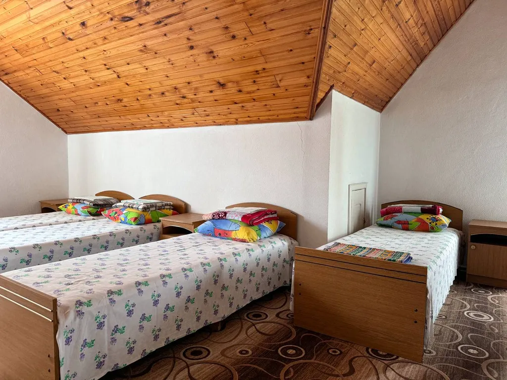 Четырёхместный номер с балконом