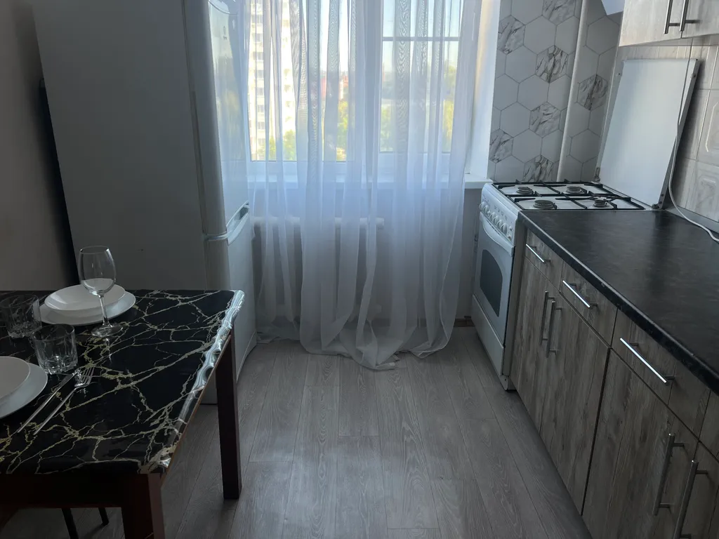 2 комнатная квартира Оптика