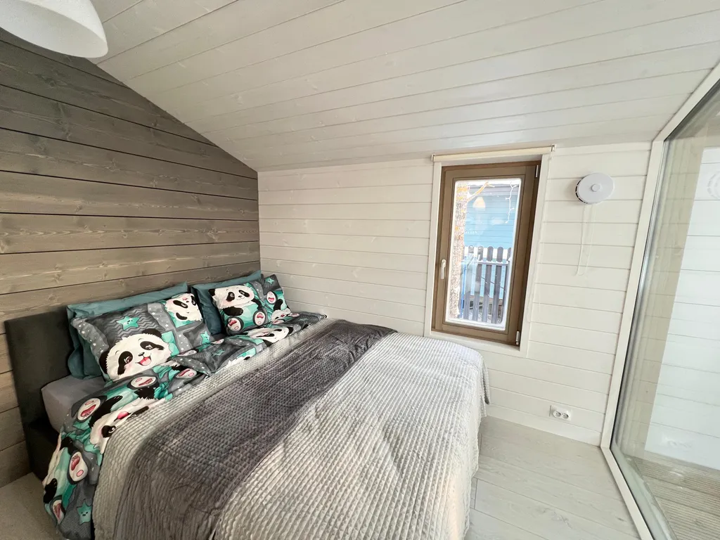 Коттедж Дом с баней у Ладожского озера с теплой купелью — Коккорево