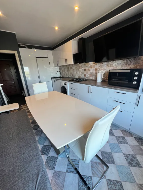 Современная квартира с видом на Кубань