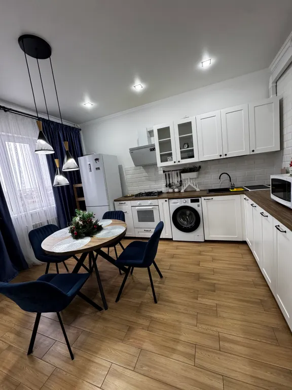 Квартира Шикарная квартира укомплектована в самом центре города — Славянск-на-Кубани