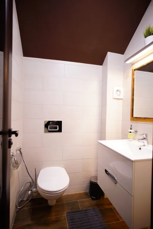 Двухэтажные 3-х комнатные апартаменты с 2 спальнями у Арбата