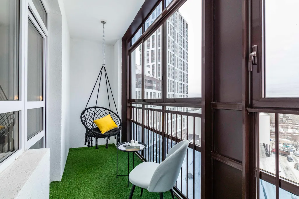 Студия с лоджией для 3 гостей