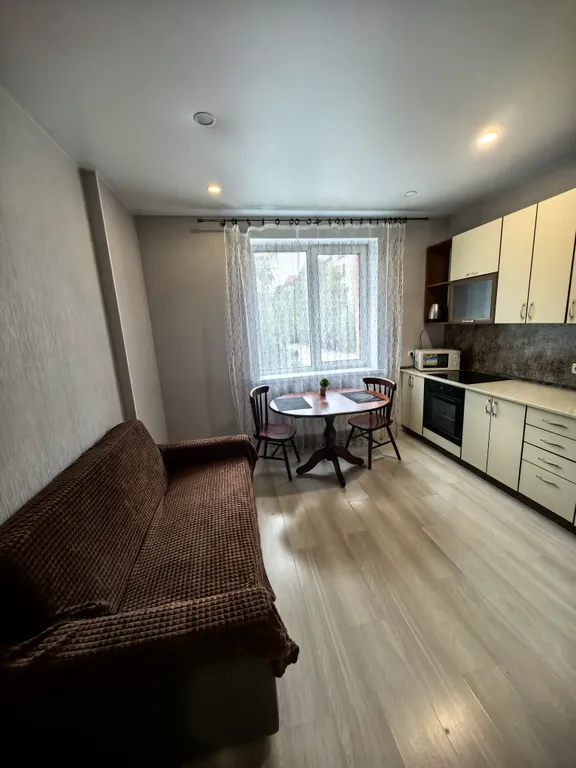 Хорошая однокомнатная квартира в кирпичном доме