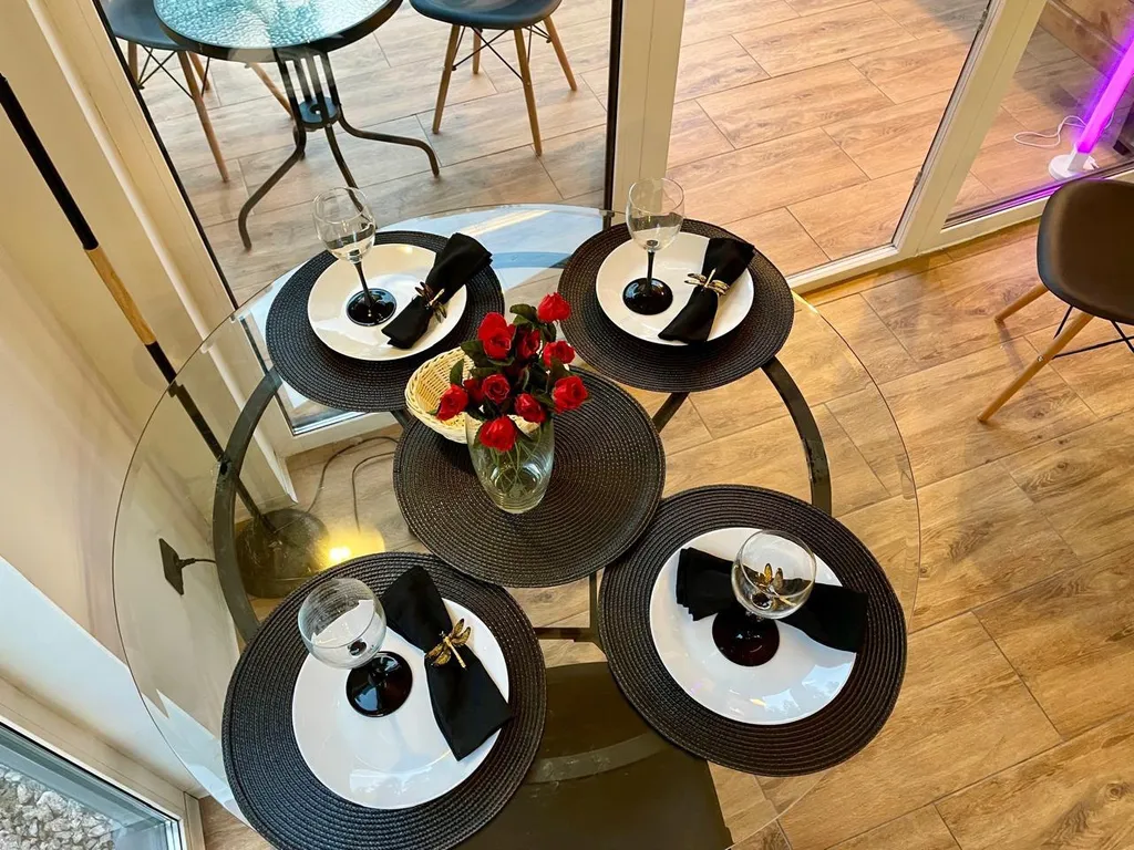 Коттедж Милый домик у Леса — Санкт-Петербург