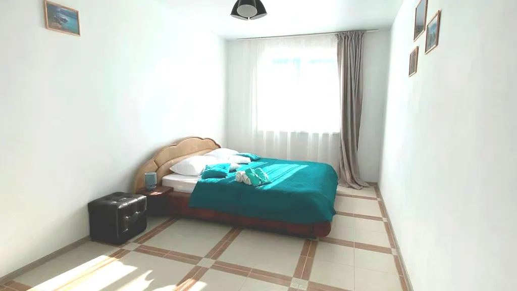 Квартира 2-комнатная Квартира — Севастополь