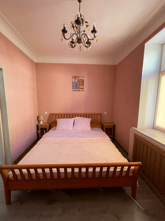 Прекрасная двухкомнатная квартира с удобным расположением