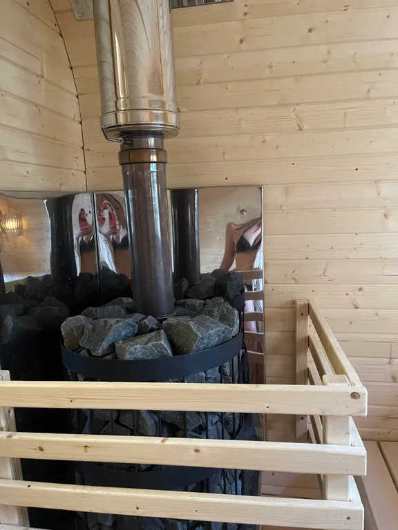 Уютный дом с баней, чаном и видом на горы