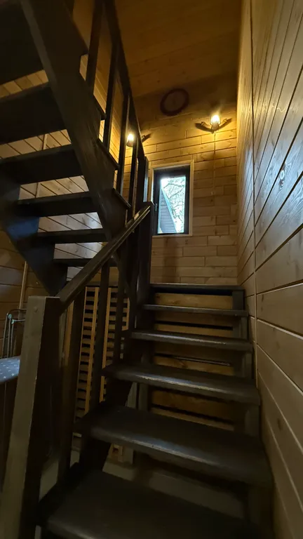 6-комнатный Дом