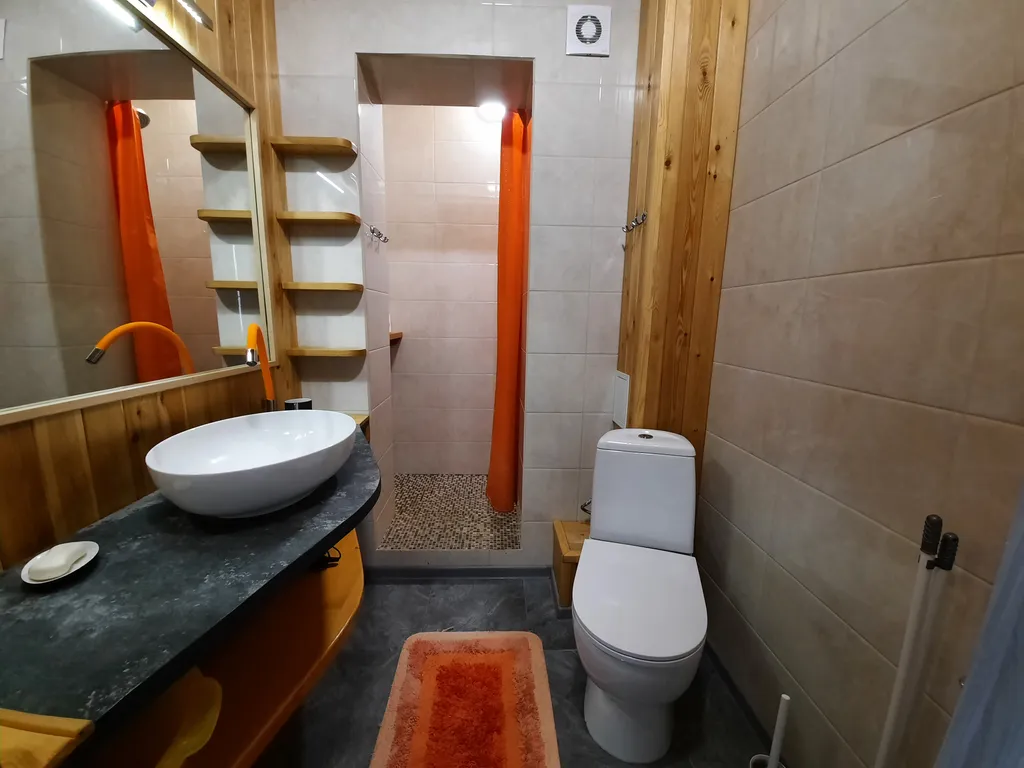 Дом с минибассейном