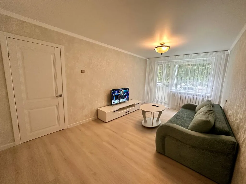 Квартира Трехкомнатная квартира в центре города — Калининград