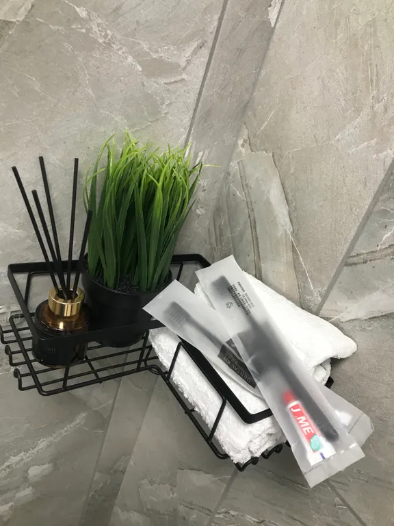 Квартира в центре с красивым видом на Атажукинский парк и горы