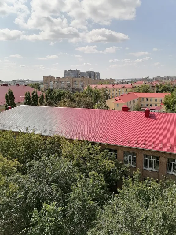 Квартира в центре города, рядом- кадетка, обл. больница, военкомат