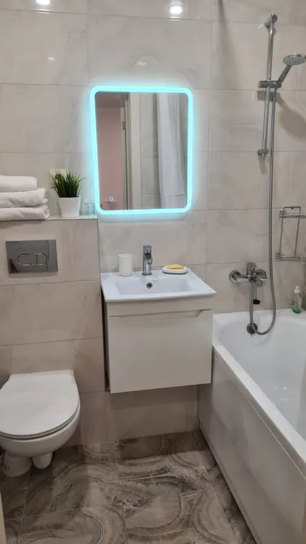 Апартаменты-студия у Ледового Дворца