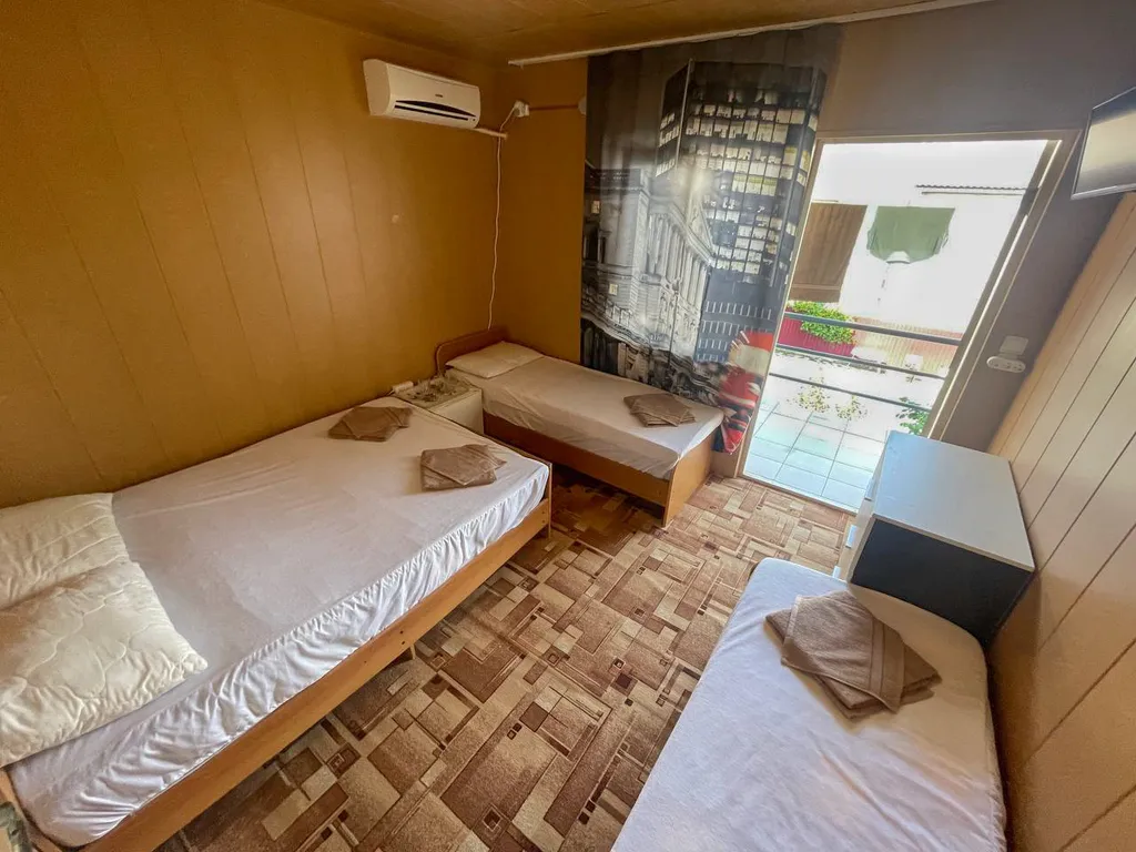 Квартира Комната — аренда посуточно в Витязево