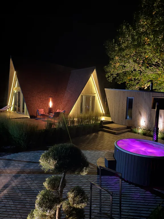 Треугольный дом в скандинавском стиле A-frame