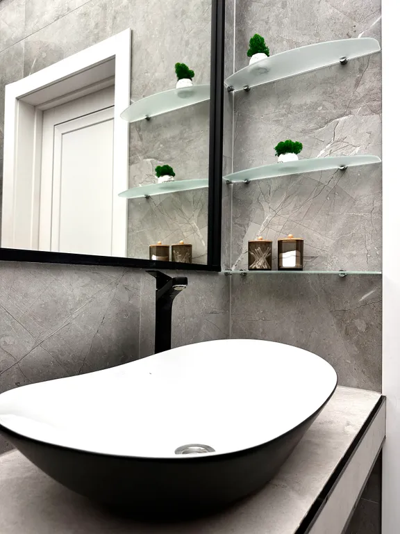 Квартира 3-комнатная Квартира — Калининград