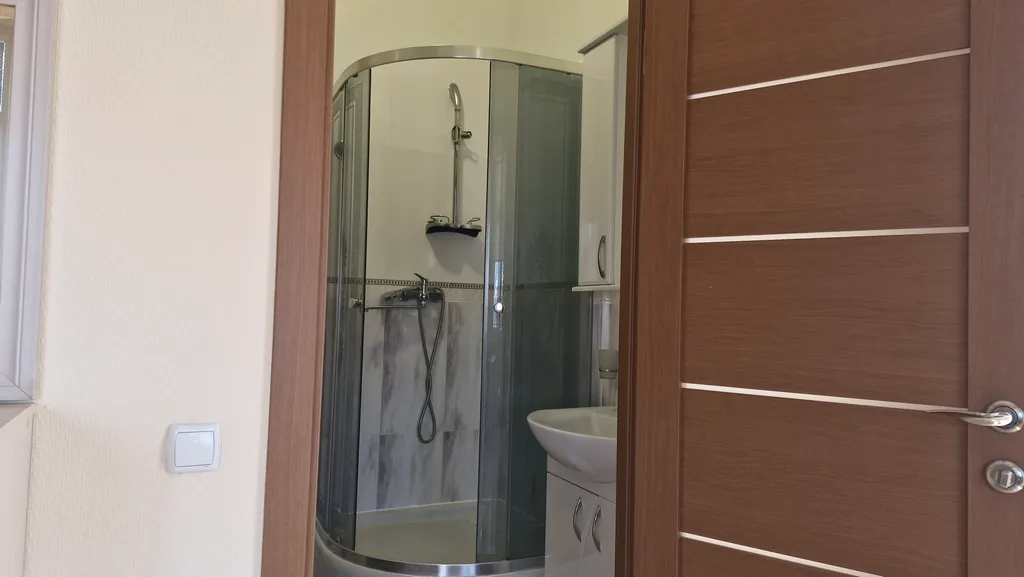 Стильная 1-комнатная квартира с панорамой на горы