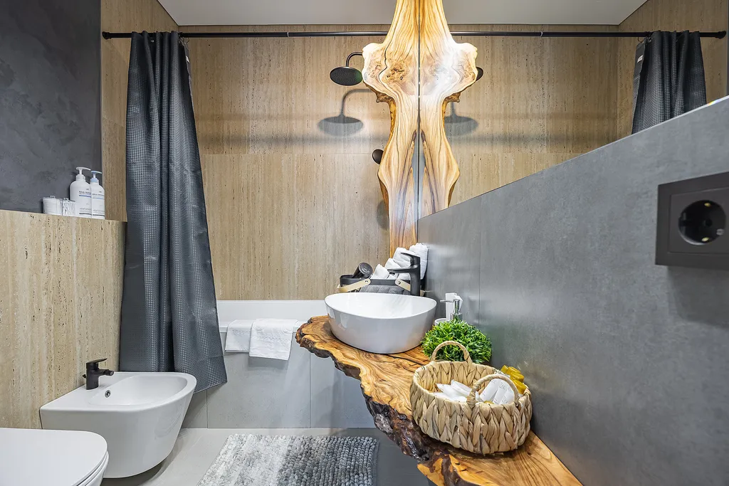 Просторная студия в центре