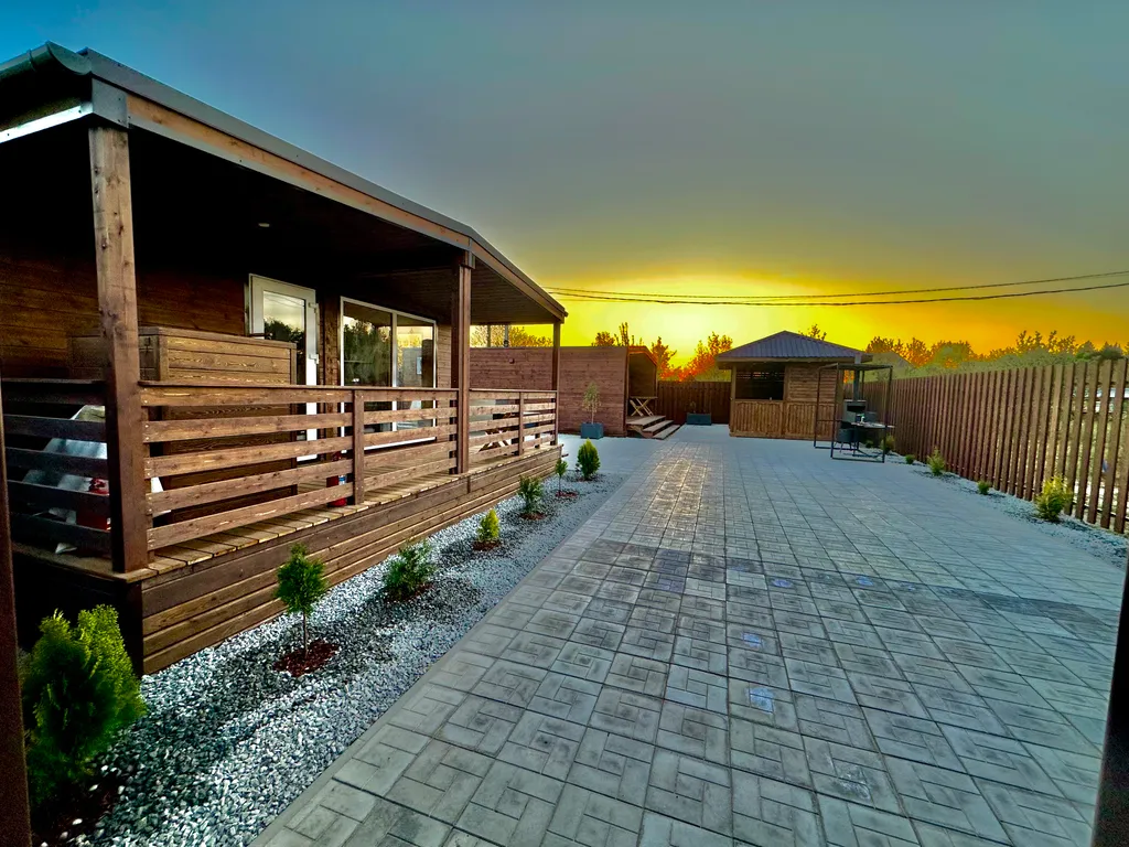 Коттедж Лесной уют — аренда посуточно в Каменск-Шахтинский