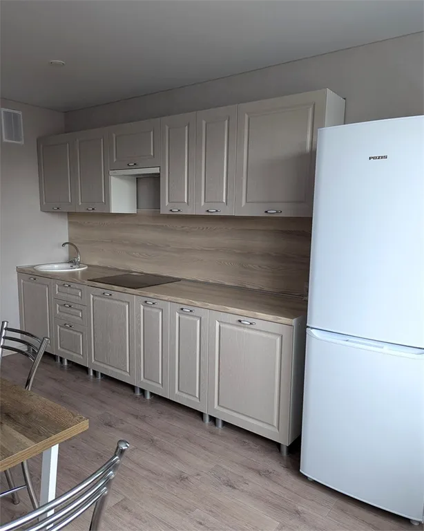 Трехкомнатная квартира 125 — аренда посуточно в Нефтекамск