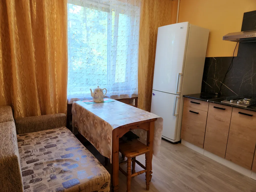 Квартира Квартира в центре военного городка — Ейск