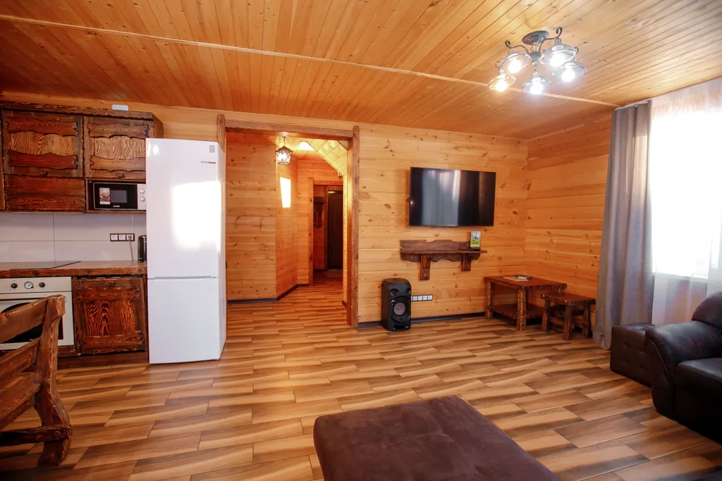 Коттедж с видом на гору Зелёную