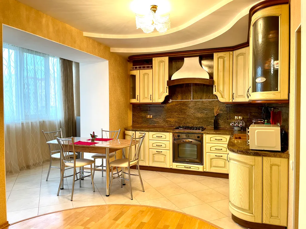 Большая квартира в центре города