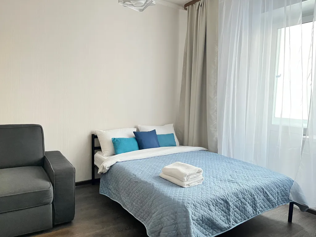 Уютная студия у в пяти минутах от Аллеи и аэропорта