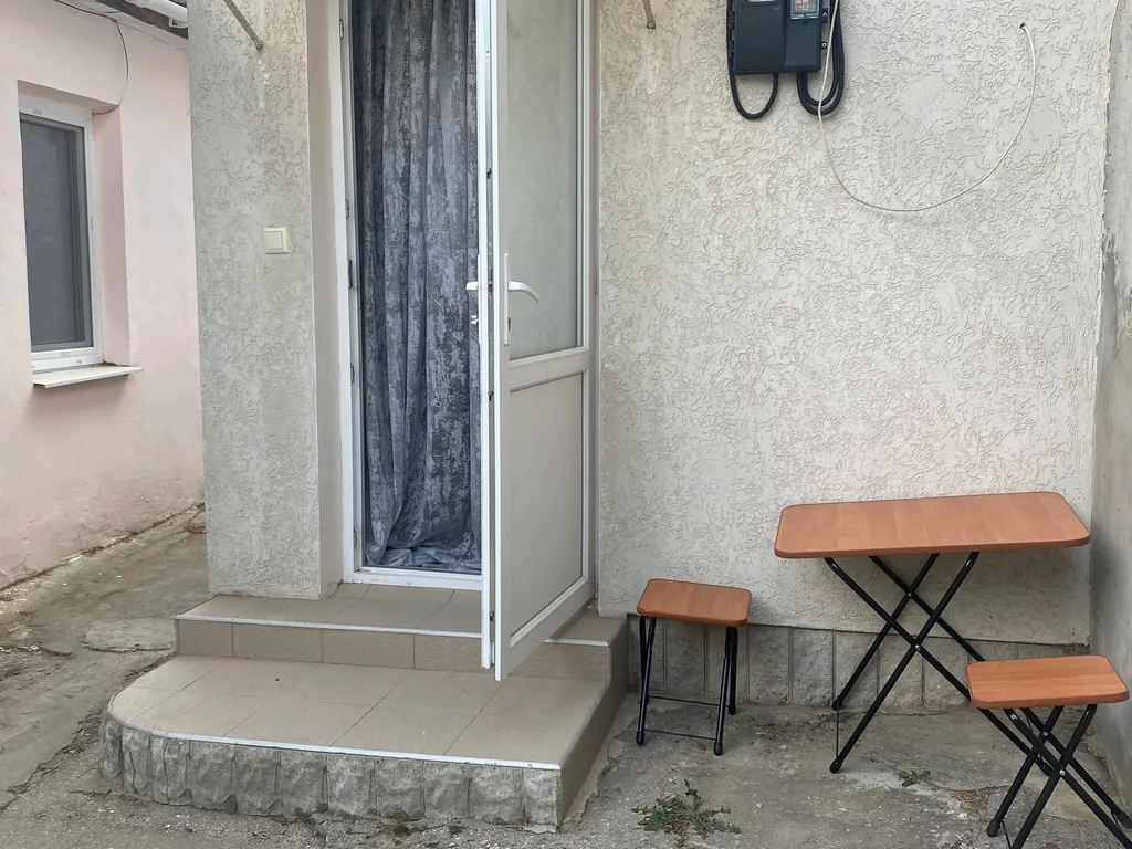 Коттедж Уютный домик недалеко от пляжей в историческом центре — Евпатория