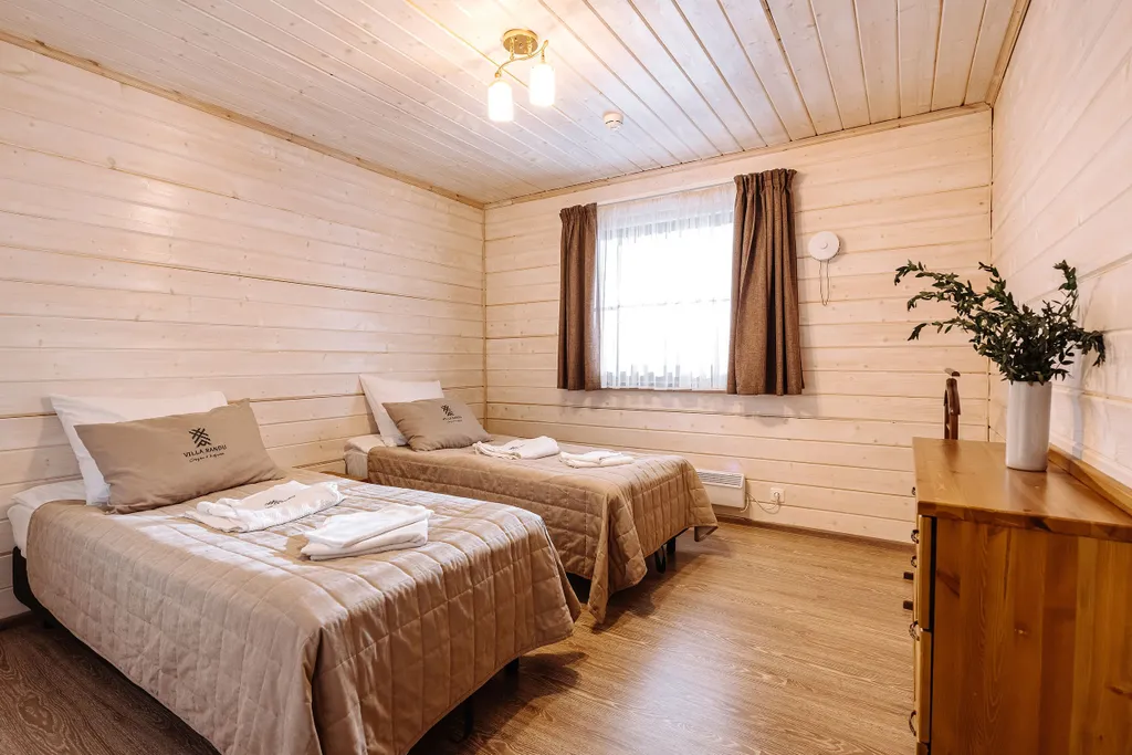 Коттедж Рускеала с сауной и видом на озеро