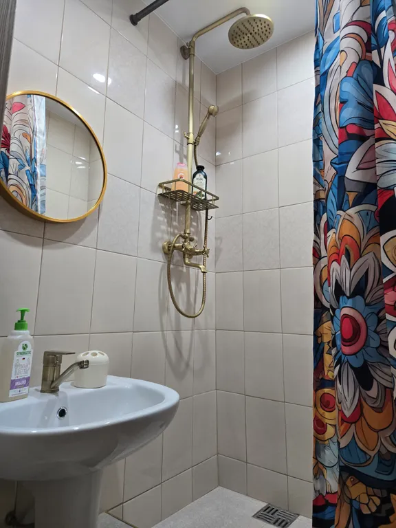 Авторские апартаменты хохлома у Золотых ворот со своей парковкой