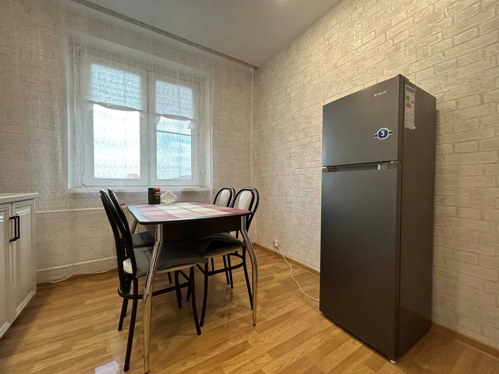 Двухкомнатная квартира в районе горбольницы