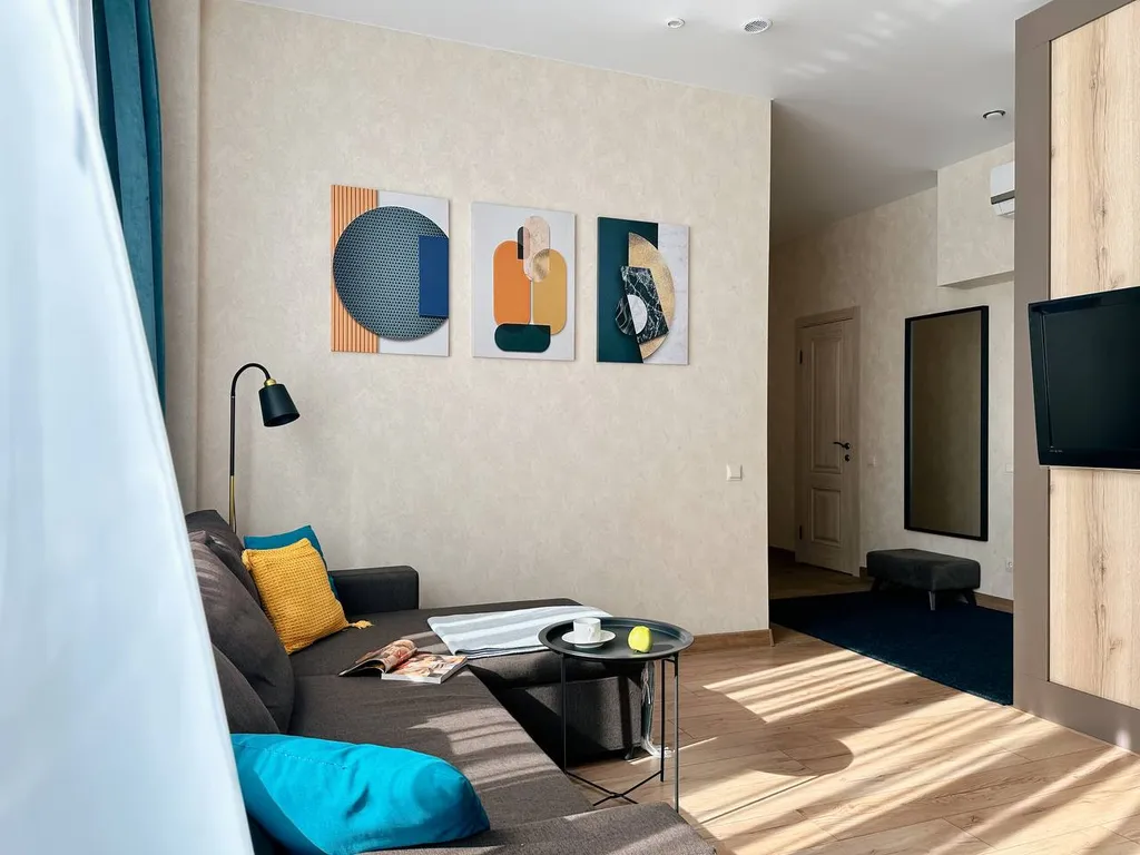 3-комнатные просторные апартаменты в центре города