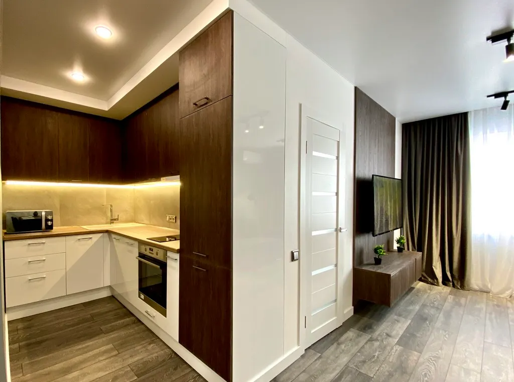 Просторная дизайнерская евродвушка бизнес-класса в центре