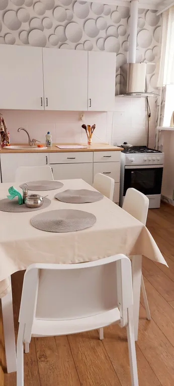 Благоустроенная квартира рядом с Курортным парком и питьевым бюветом — аренда посуточно в Железноводск